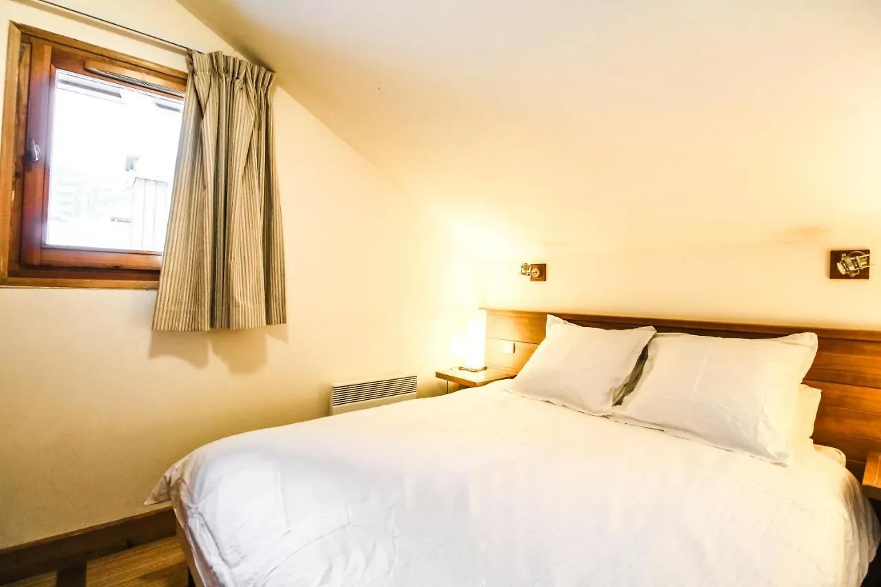 Les Terrasses D'Eos, 1-Bed Apartment With Fireplace, Ski In, Ski Out Flaine France