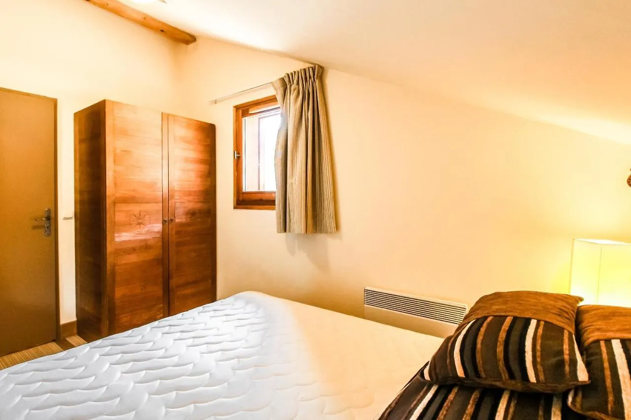 Les Terrasses D'Eos, 1-Bed Apartment With Fireplace, Ski In, Ski Out Flaine