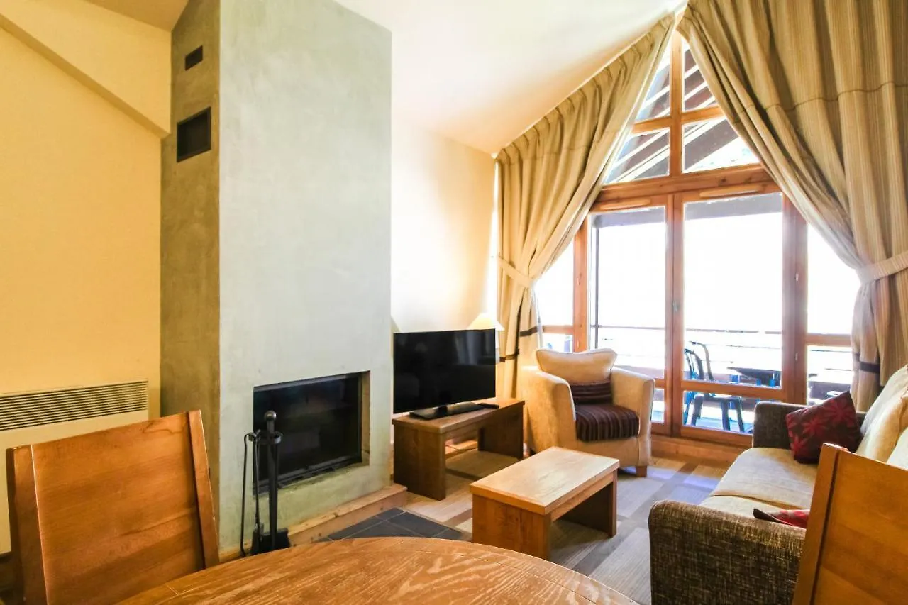 Les Terrasses D'Eos, 1-Bed Apartment With Fireplace, Ski In, Ski Out Flaine 0*,  France